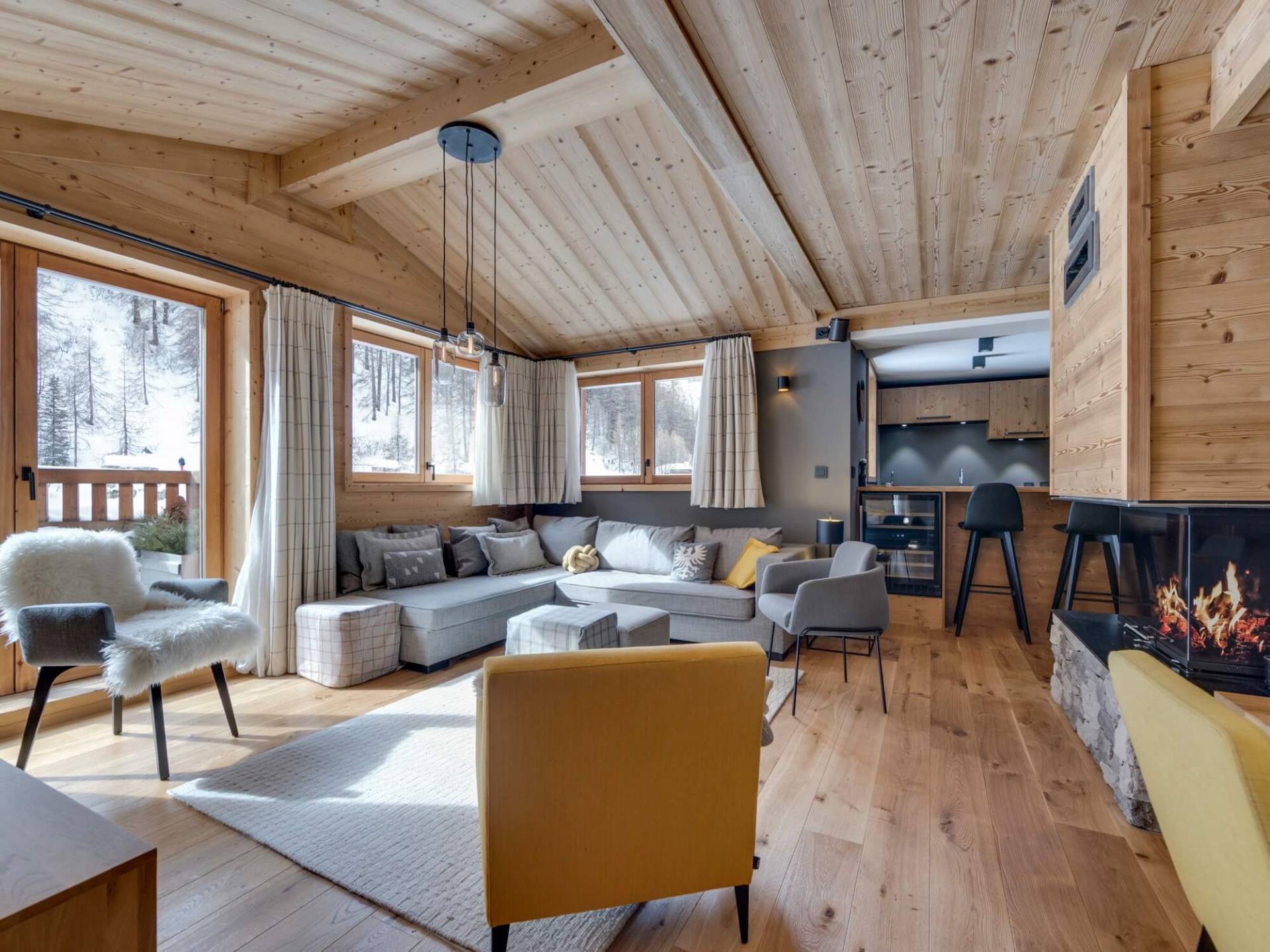 appartement Val-d'Isère Magnifique appartement, 4 chambres ensuite, séjour avec chem